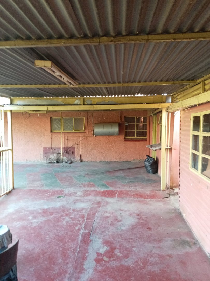 2 Bedroom Property for Sale in Mothutlung-A North West